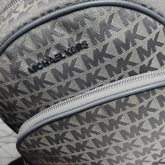 Michael kors abbey medium backpack - Picture 9 of 10